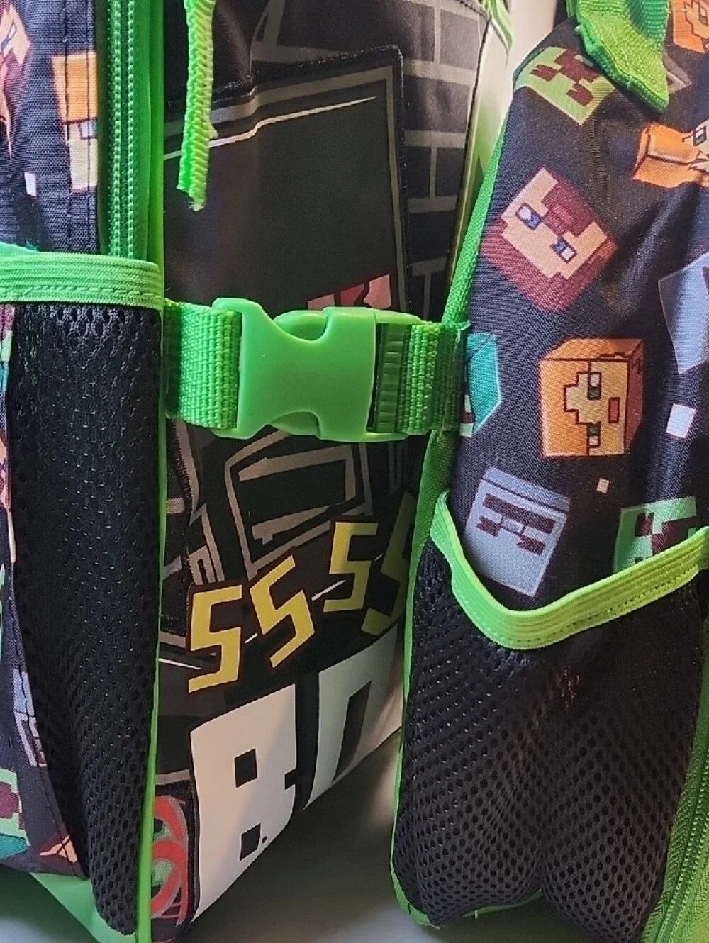 MOINDCRAFT MOJANG STUDIOS Kids Green Backpack and Lunch Bag Set